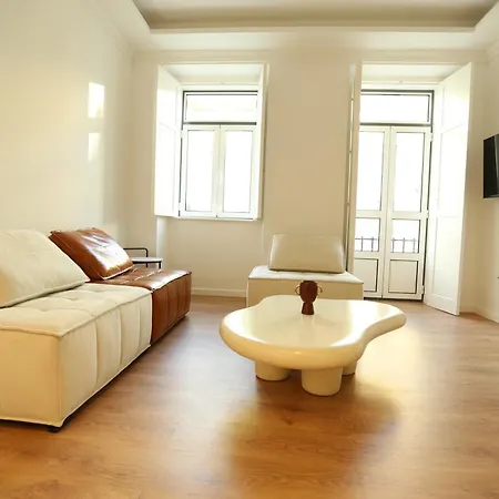63 Letter Sanches Apartment *