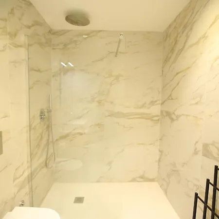 63 Letter Sanches Apartman Lisboa