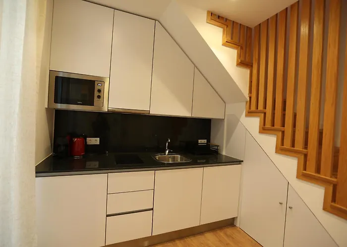 Apartment 63 Letter - Sun-filled & Quiet With Elevator Access Lisbon