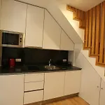 Apartman 63 Letter - Sun-filled & Quiet With Elevator Access Lisboa