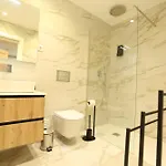 Apartman 63 Letter - Sun-filled & Quiet With Elevator Access Lisboa